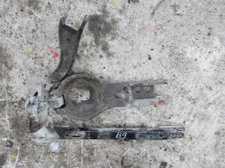 кулак задний левый Volvo S60 1 поколение 2002, 2.4 л., i, B 5244 S2, бензин, МКПП, седан, передний привод