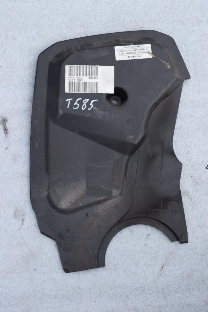 защита (кожух) ремня ГРМ Volvo S70 1 поколение 1998, 2.5 л., i, бензин, АКПП, седан, передний привод, 9458048 - фото №1