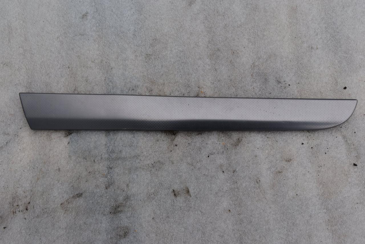 молдинг (накладка кузовная) Renault Vel Satis 1 поколение 2004, 2.2 л., дизель, МКПП, минивэн, A108070917 - фото №1