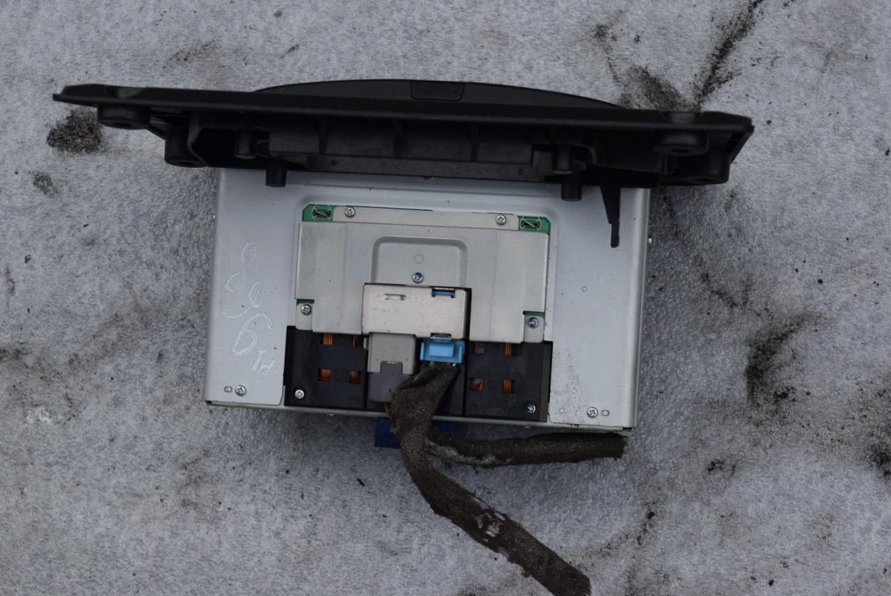 дисплей Volvo XC90 1 поколение 2006, 2.4 л., D5, D 5244 T4, дизель, АКПП, черный, внедорожник 5 дв., полный подключаемый привод, 306562451, 30656245 - фото №1