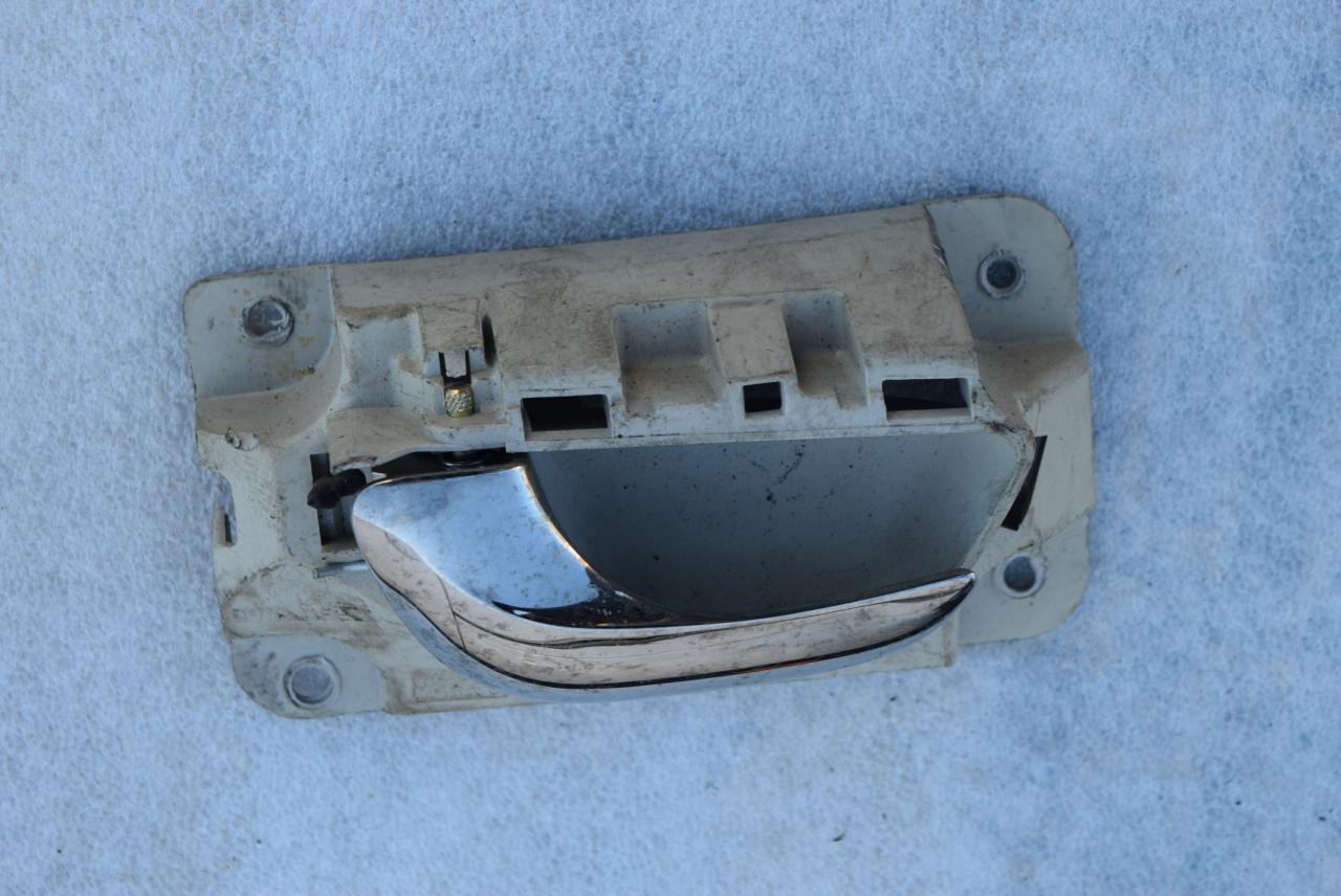 ручка внутренняя передняя левая Volvo S80 1 поколение 2000, 2.9 л., бензин, АКПП, синий, седан, 09170045 - фото №1