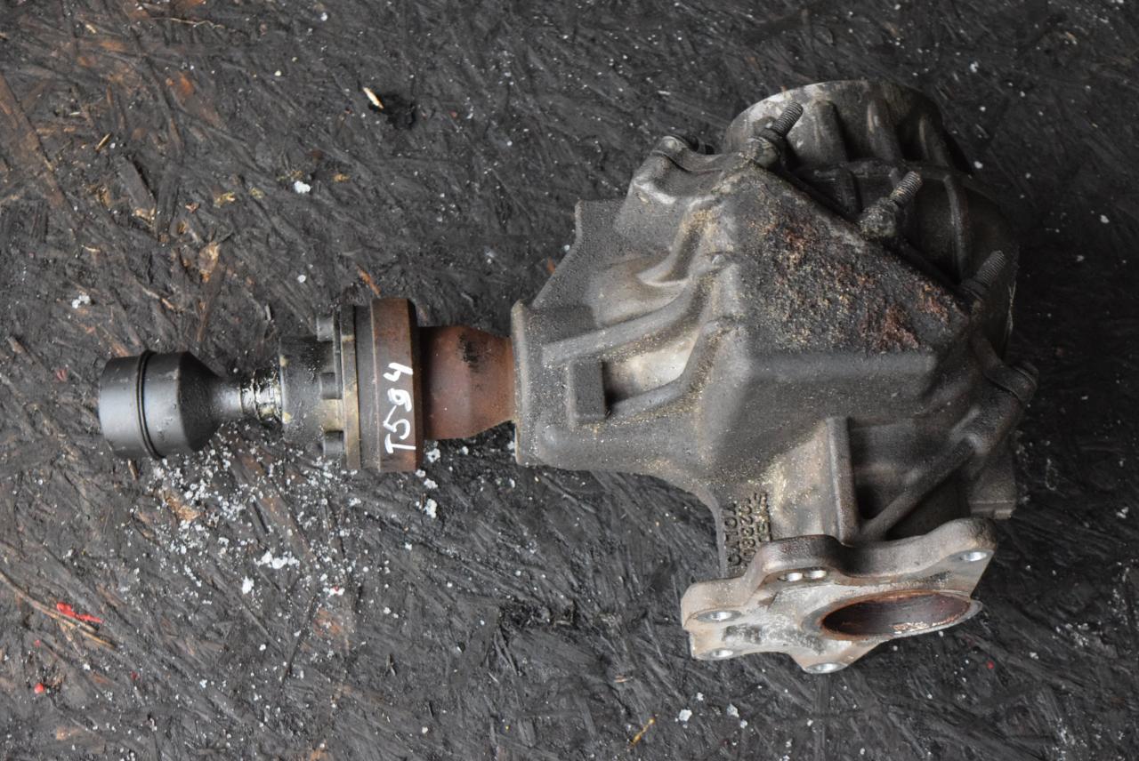 раздаточная коробка Volvo XC70 2 поколение 2003, 2.5 л., Ti, B 5254 T2, бензин, АКПП, универсал, полный подключаемый привод, 30670065, P30670065 - фото №1