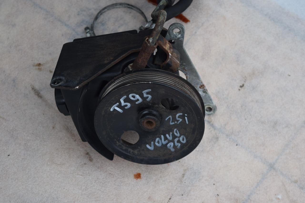 насос гидроусилителя руля Volvo 850 1 поколение 1993, 2.5 л., i, бензин, МКПП, седан, 3546907 - фото №1