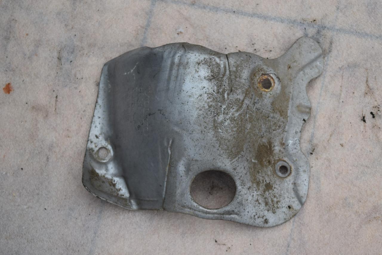 шумоизоляция (термозащита) Volvo XC90 1 поколение 2003, 2.9 л., Ti, бензин, АКПП, внедорожник 5 дв., 8631722 - фото №1