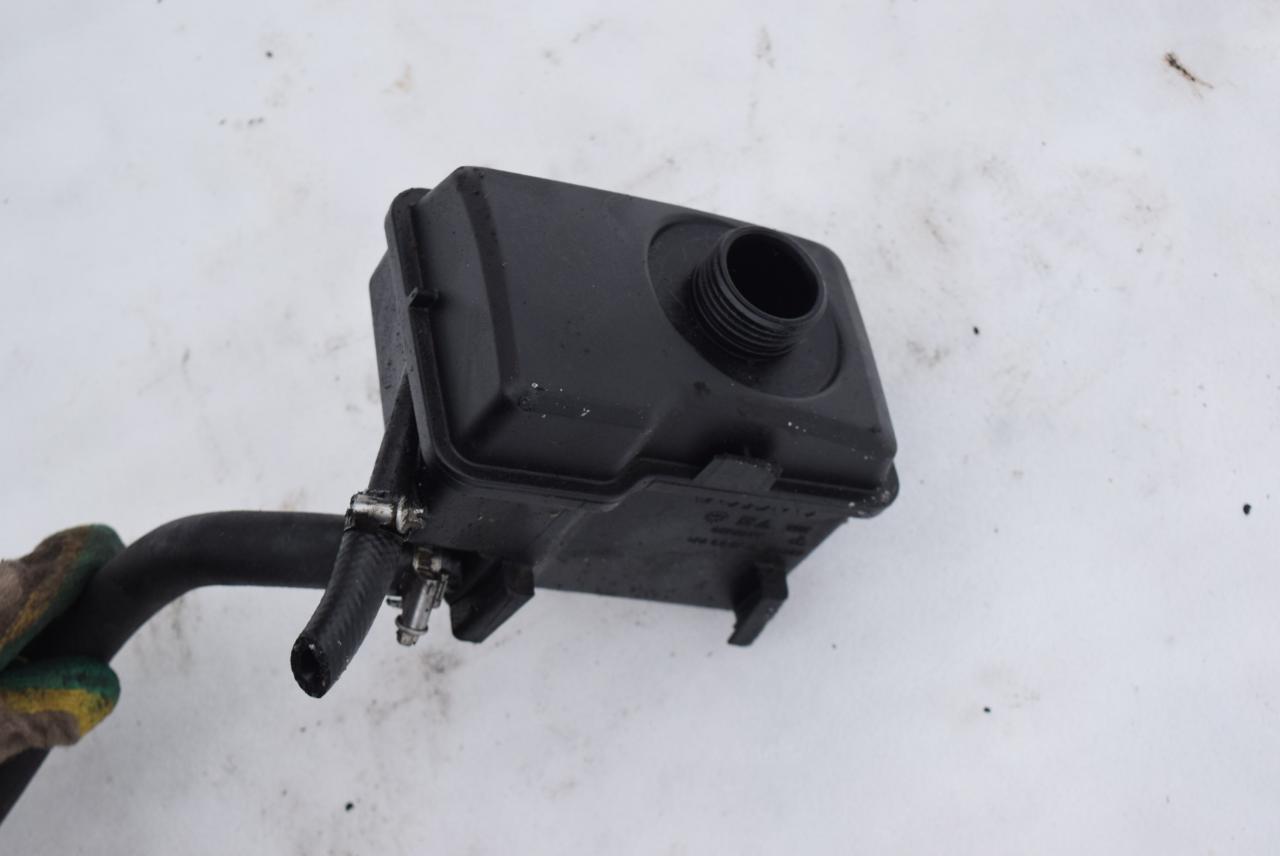 бачок гидроусилителя Volvo XC90 1 поколение 2004, 2.9 л., Ti, бензин, АКПП, полный подключаемый привод, 30680304 - фото №1