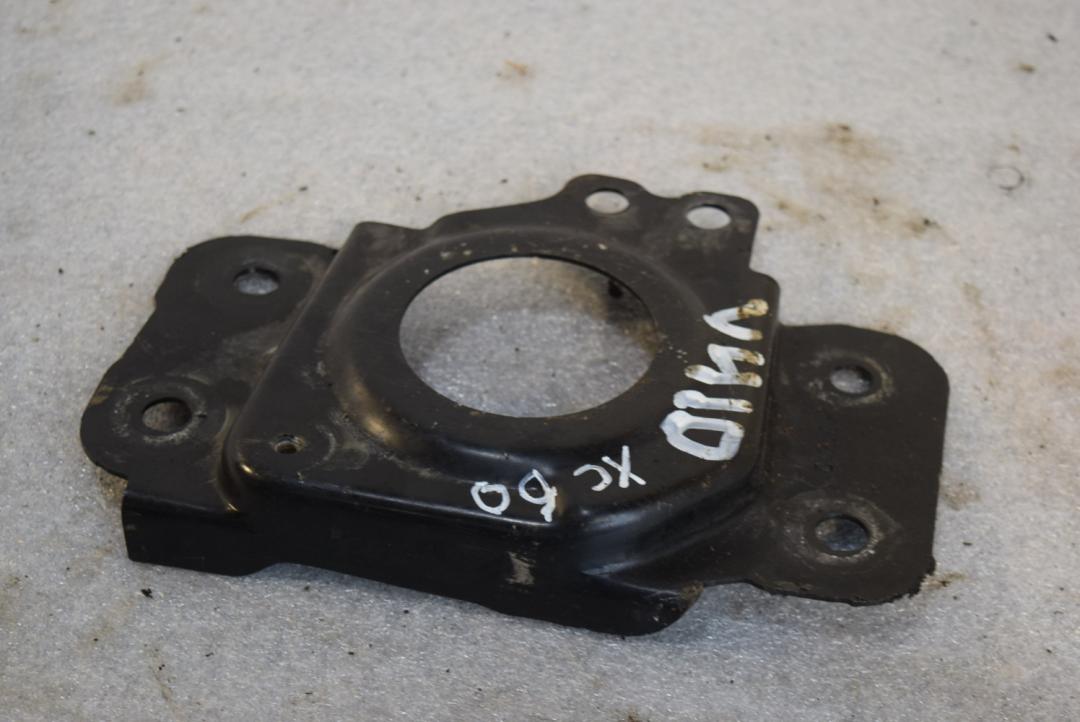 кронштейн КПП Volvo XC60 1 поколение 2010, 3.2 л., B 6324 S, бензин, АКПП, черный, универсал, 30784277 - фото №1