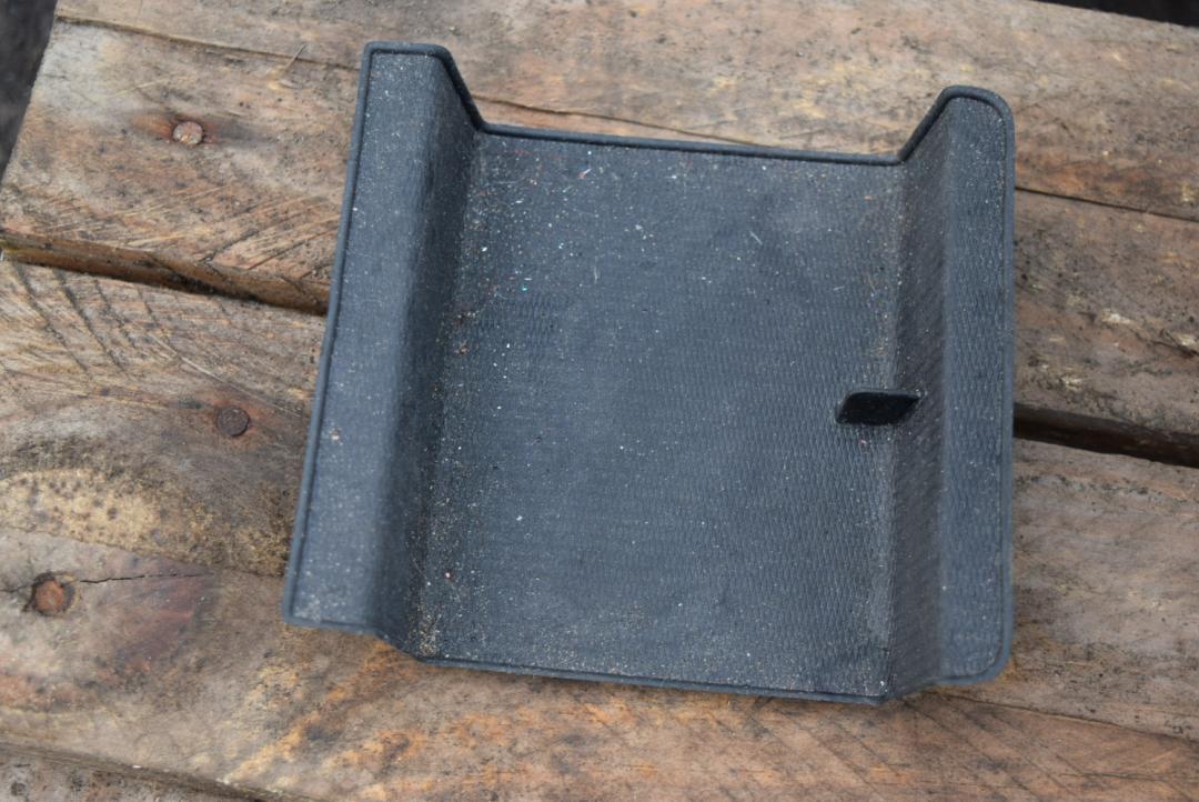 пластик Volvo XC60 1 поколение 2010, 3.2 л., B 6324 S, бензин, АКПП, черный, универсал, 30755571 - фото №1