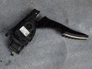 педаль Volvo XC60 1 поколение 2011, 2.4 л., дизель, АКПП, универсал, 31329372