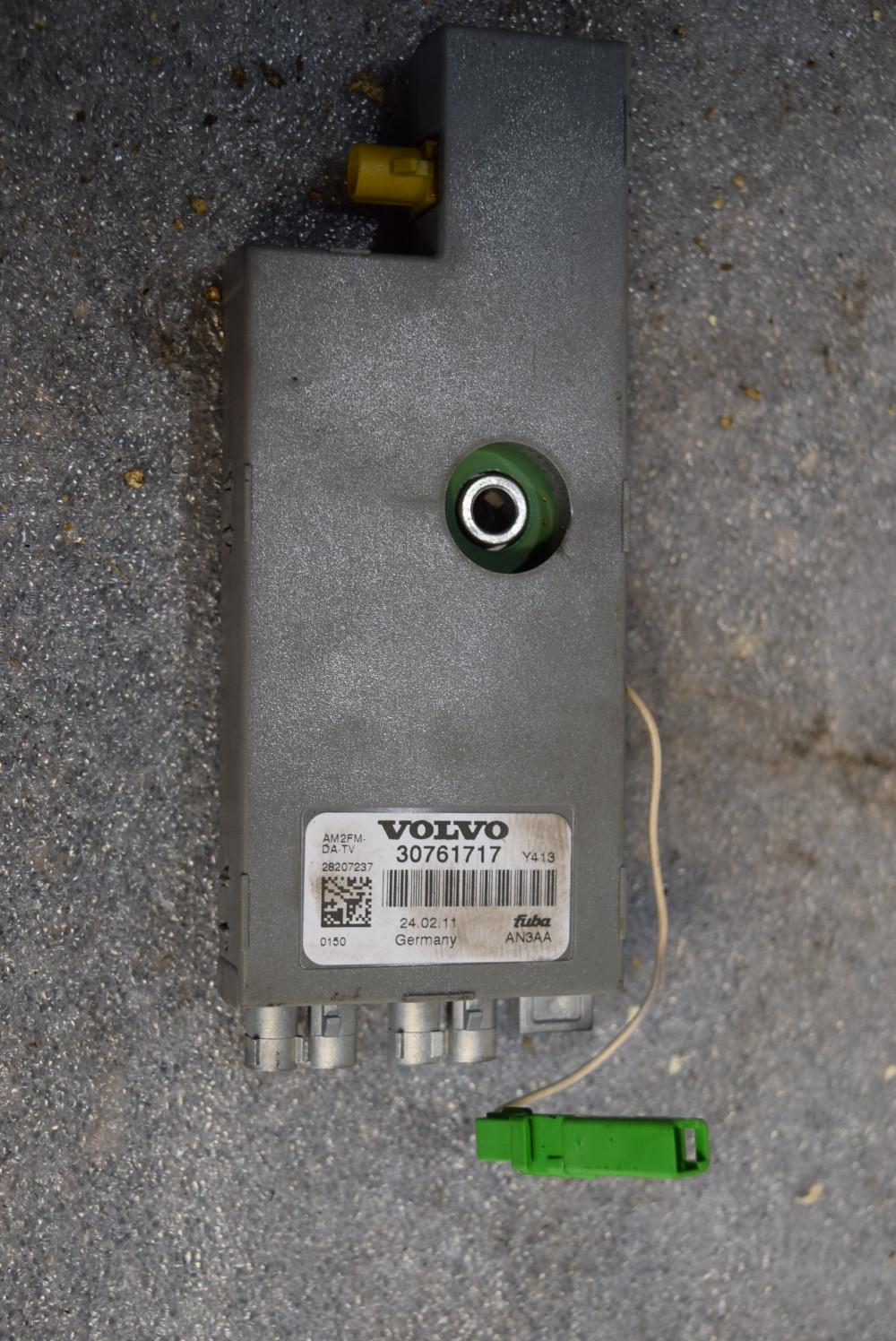усилитель антенны Volvo XC60 1 поколение 2011, 2.4 л., дизель, АКПП, универсал, 30761717 - фото №1