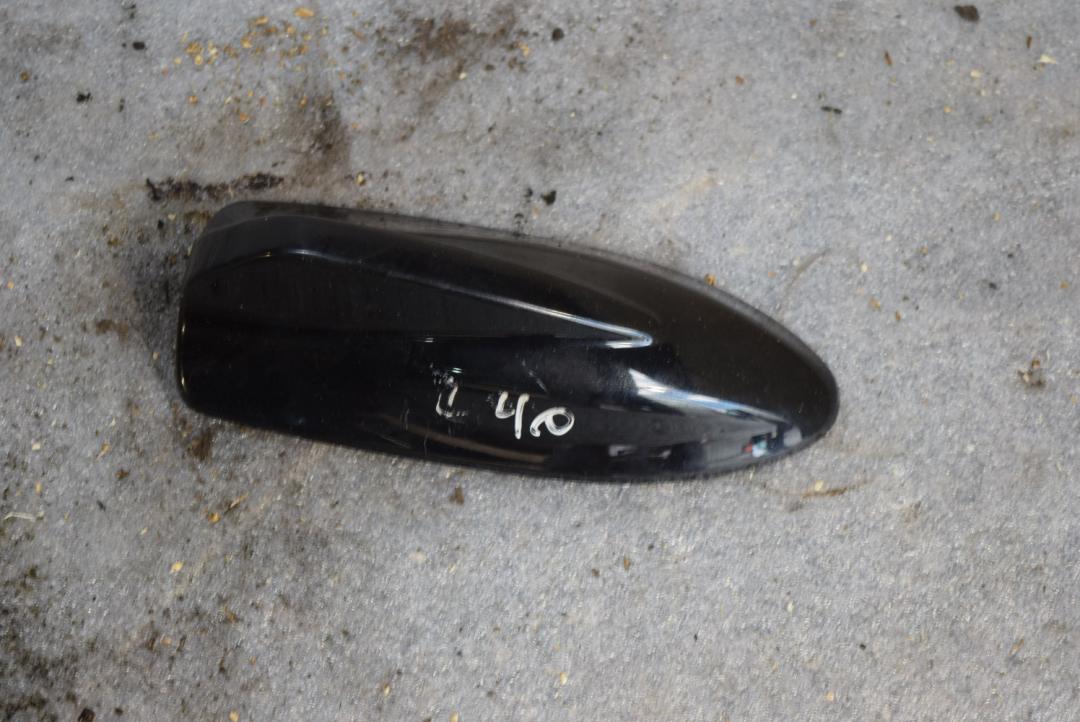 антенна Volvo XC60 1 поколение 2011, 2.4 л., дизель, АКПП, универсал, 30775157 - фото №1