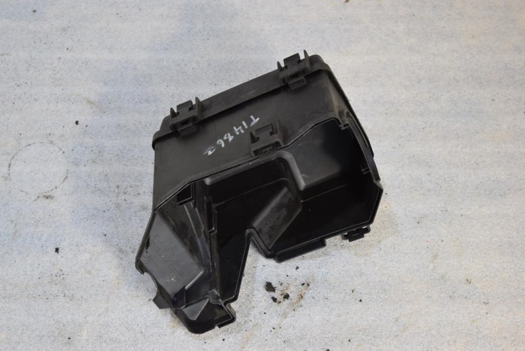 короб предохранителей Volvo XC90 1 поколение 2004, 2.9 л., бензин, АКПП, песочный, универсал, 8645259, 9452548 - фото №1