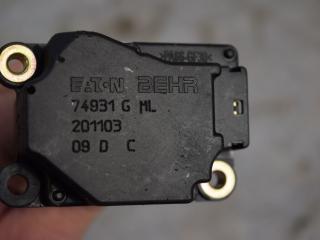 моторчик заслонки печки Volvo XC90 1 поколение 2004, 2.9 л., бензин, АКПП, песочный, универсал, 74931GML