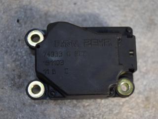 моторчик заслонки печки Volvo XC90 1 поколение 2004, 2.9 л., бензин, АКПП, песочный, универсал, правый руль, 74933GECC