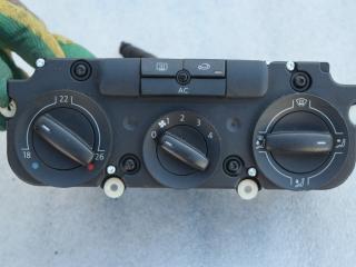 блок управления печки / климат-контроля Volkswagen Golf 5 поколение 2008, 1.4 л., CAXA, бензин, МКПП, хетчбэк 5 дв., правый руль