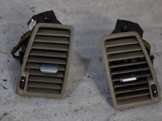 дефлектор обдува салона Volvo XC90 1 поколение 2004, 2.9 л., бензин, АКПП, песочный, универсал, правый руль