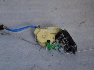 замок двери задней правой Kia Sorento 1 поколение [рестайлинг] 2008, 2.5 л., D4CB, дизель, МКПП, внедорожник 5 дв., правый руль