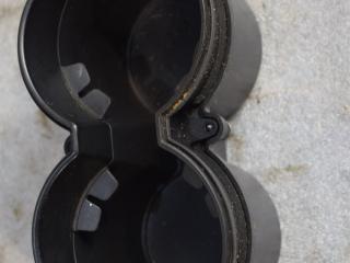 подстаканник Kia Sorento 1 поколение [рестайлинг] 2008, 2.5 л., D4CB, дизель, МКПП, внедорожник 5 дв., правый руль, 846663E700