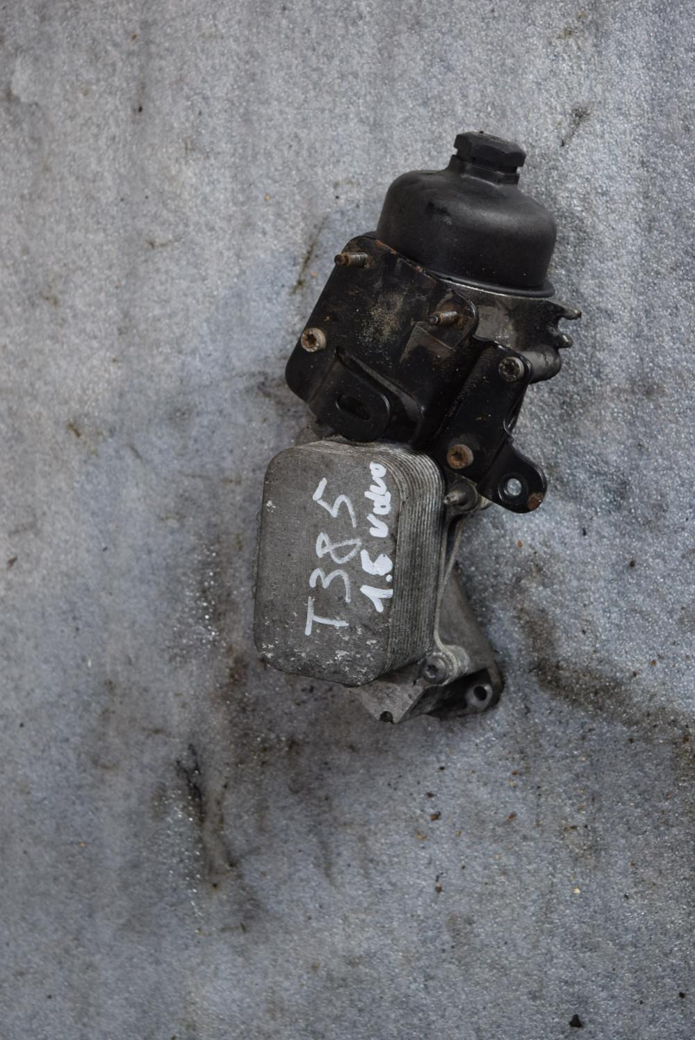 корпус масляного фильтра Volvo S60 2 поколение 2011, 1.6 л., дизель, МКПП, седан - фото №1