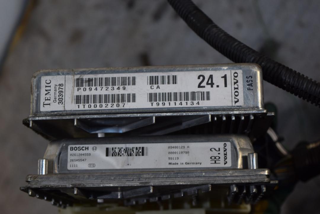 блок управления АКПП Volvo S80 1 поколение 2000, 2.9 л., бензин, АКПП, синий, седан, P09472349CA, 09472349 - фото №1