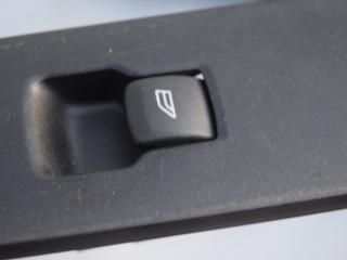 кнопка стеклоподъемника двери Volvo XC60 1 поколение 2010, 3.2 л., бензин, АКПП, черный, универсал, 31272012