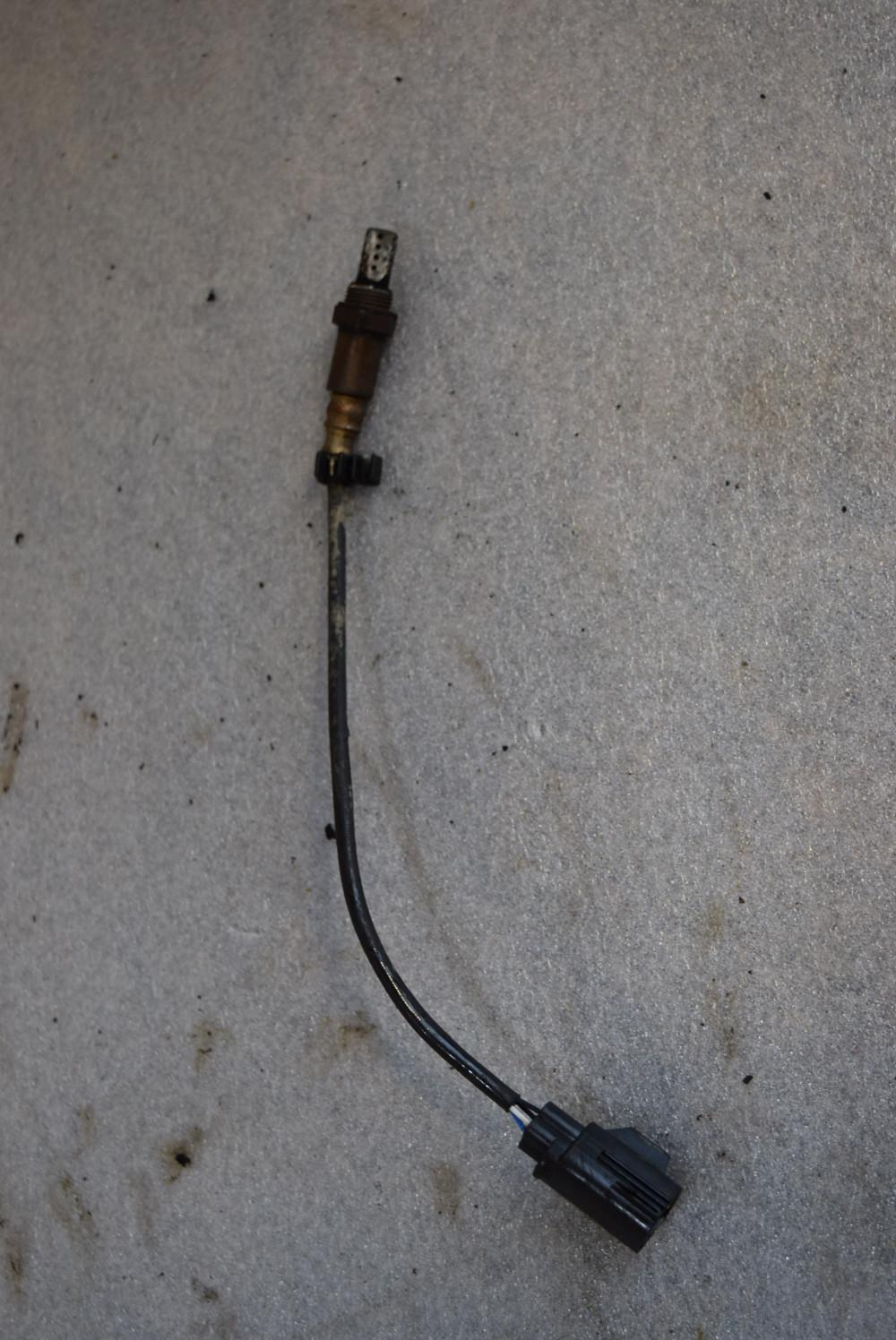 лямбда-зонд Volvo XC60 1 поколение 2010, 3.2 л., бензин, АКПП, черный, универсал, 30774757 - фото №1