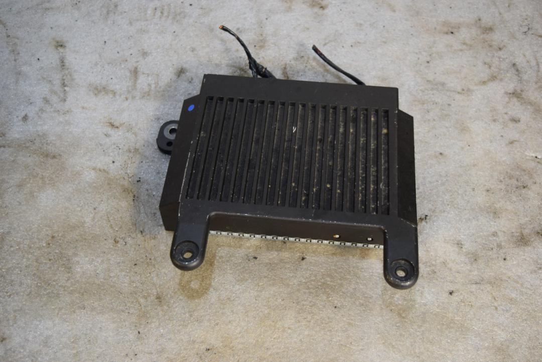 усилитель музыкальный Volvo XC60 1 поколение 2010, 3.2 л., бензин, АКПП, черный, универсал, 31310010 - фото №1