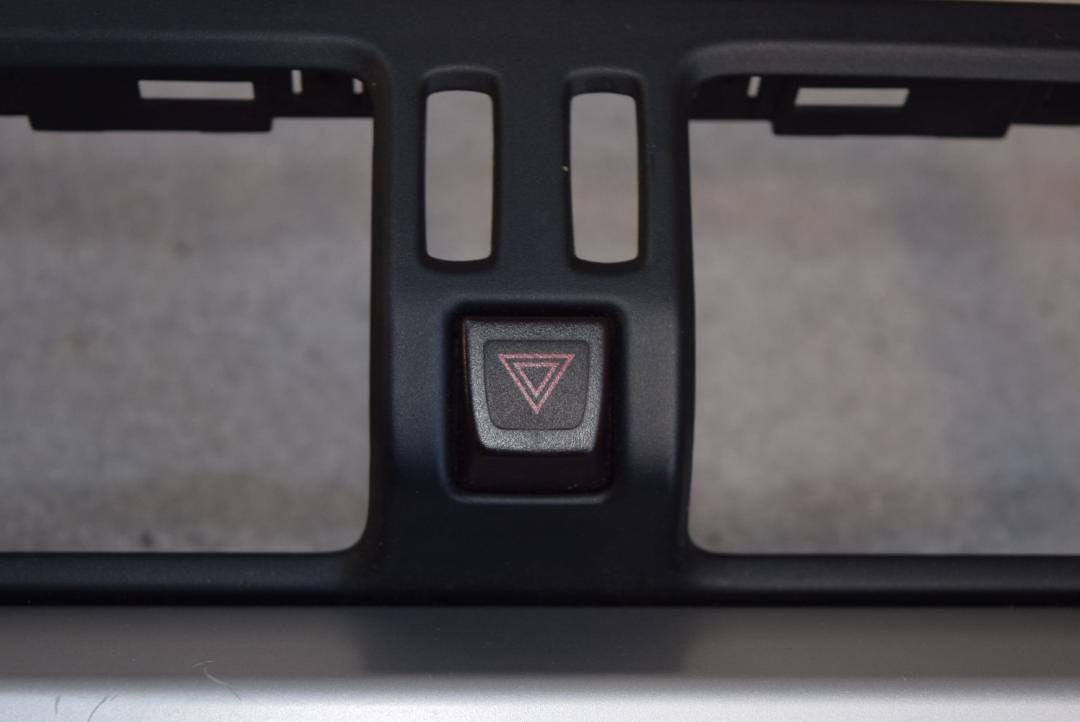 кнопка аварийной сигнализации Volvo XC60 1 поколение 2010, 3.2 л., бензин, АКПП, черный, универсал, 30739296 - фото №1