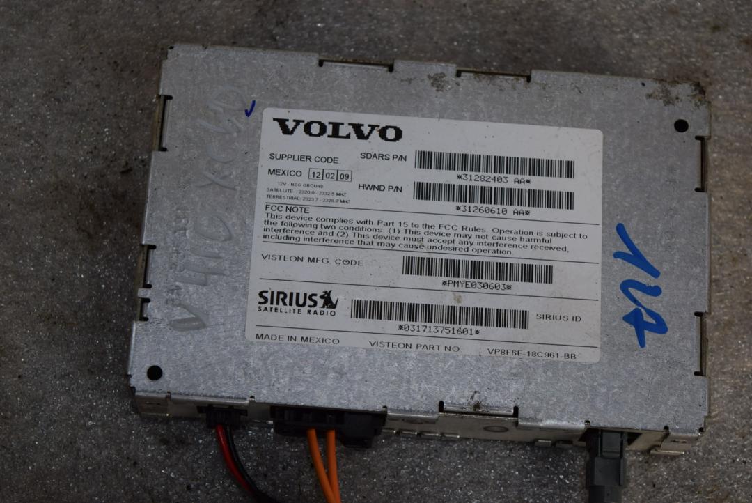 DAB - тюнер Volvo XC60 1 поколение 2010, 3.2 л., бензин, АКПП, черный, универсал, 31282403AA - фото №1