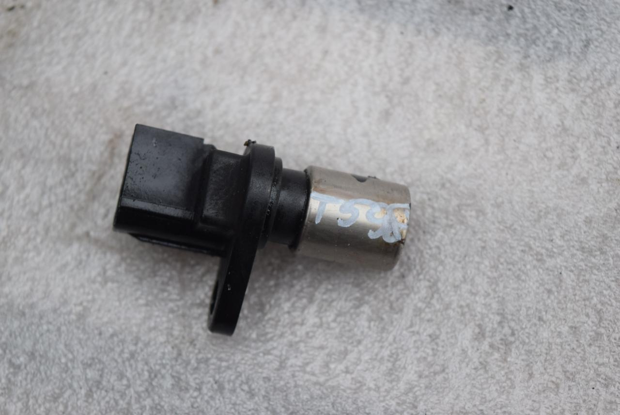 датчик распредвала Toyota Avensis 2 поколение (T250) 2004, 2.0 л., D-4D, 1CD-FTV, дизель, МКПП, 9091905012, 0296000251 - фото №1