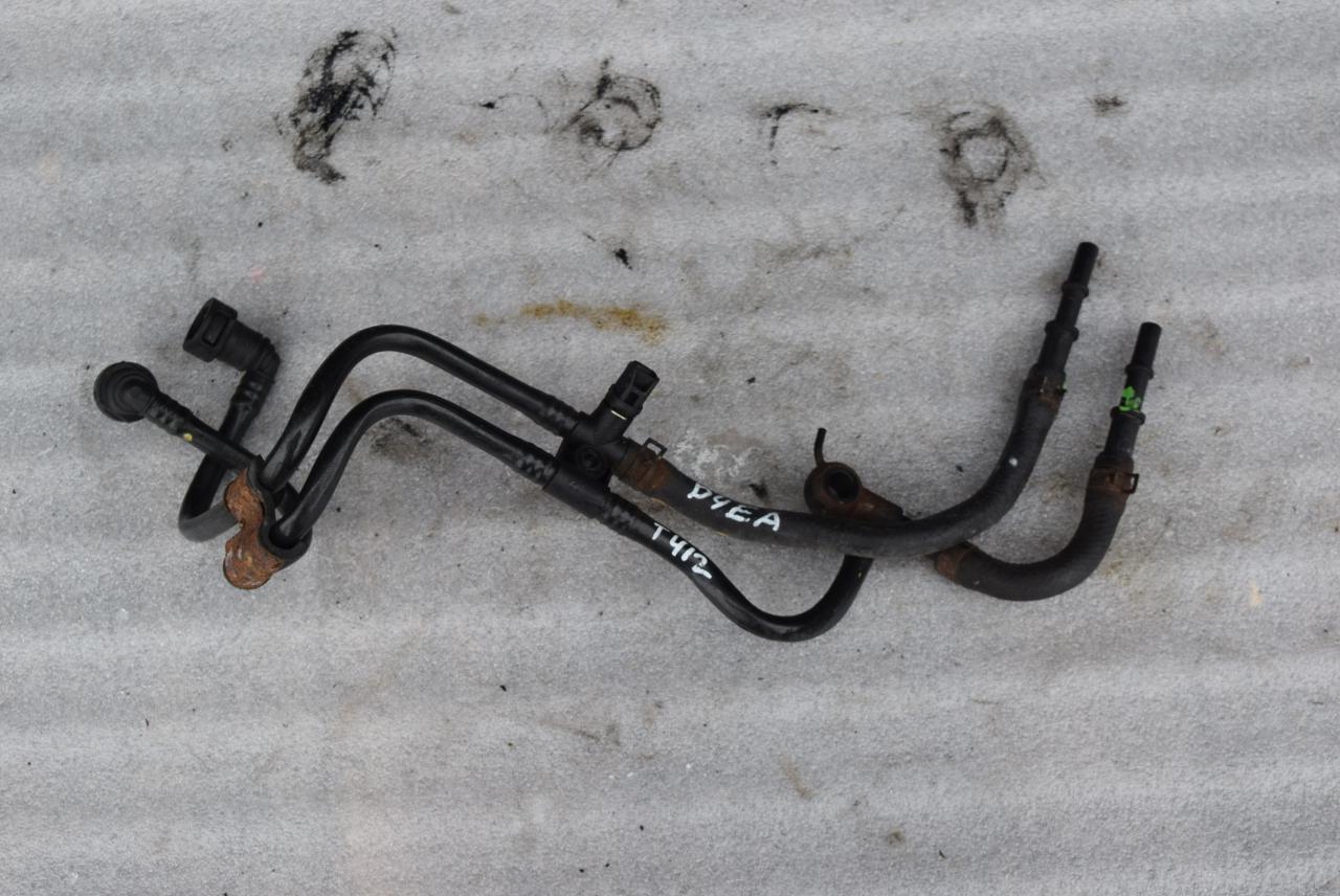 трубка топливная Hyundai Santa Fe 1 поколение (SM) 2002, 2.0 л., D4EA, дизель, АКПП, внедорожник 5 дв. - фото №1