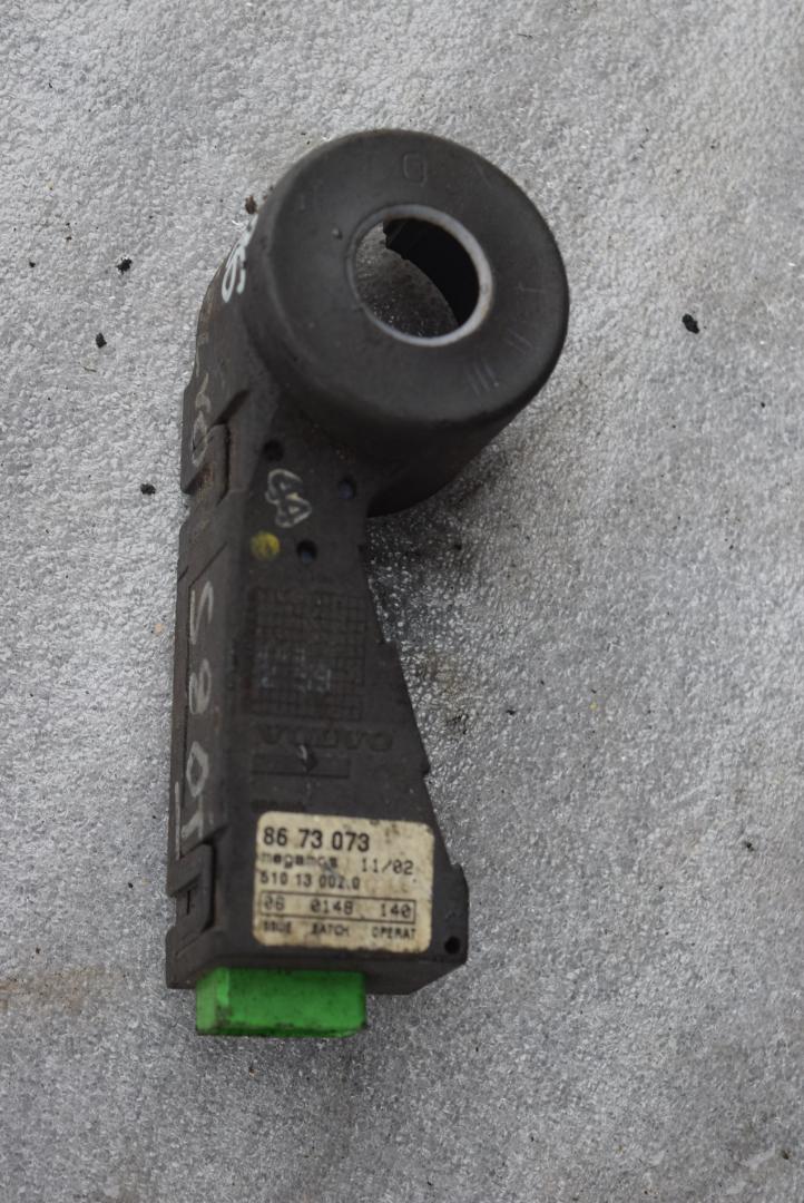 антенна иммобилайзера Volvo S80 1 поколение 2000, 2.5 л., дизель, МКПП, зеленый, седан, 8673073 - фото №1