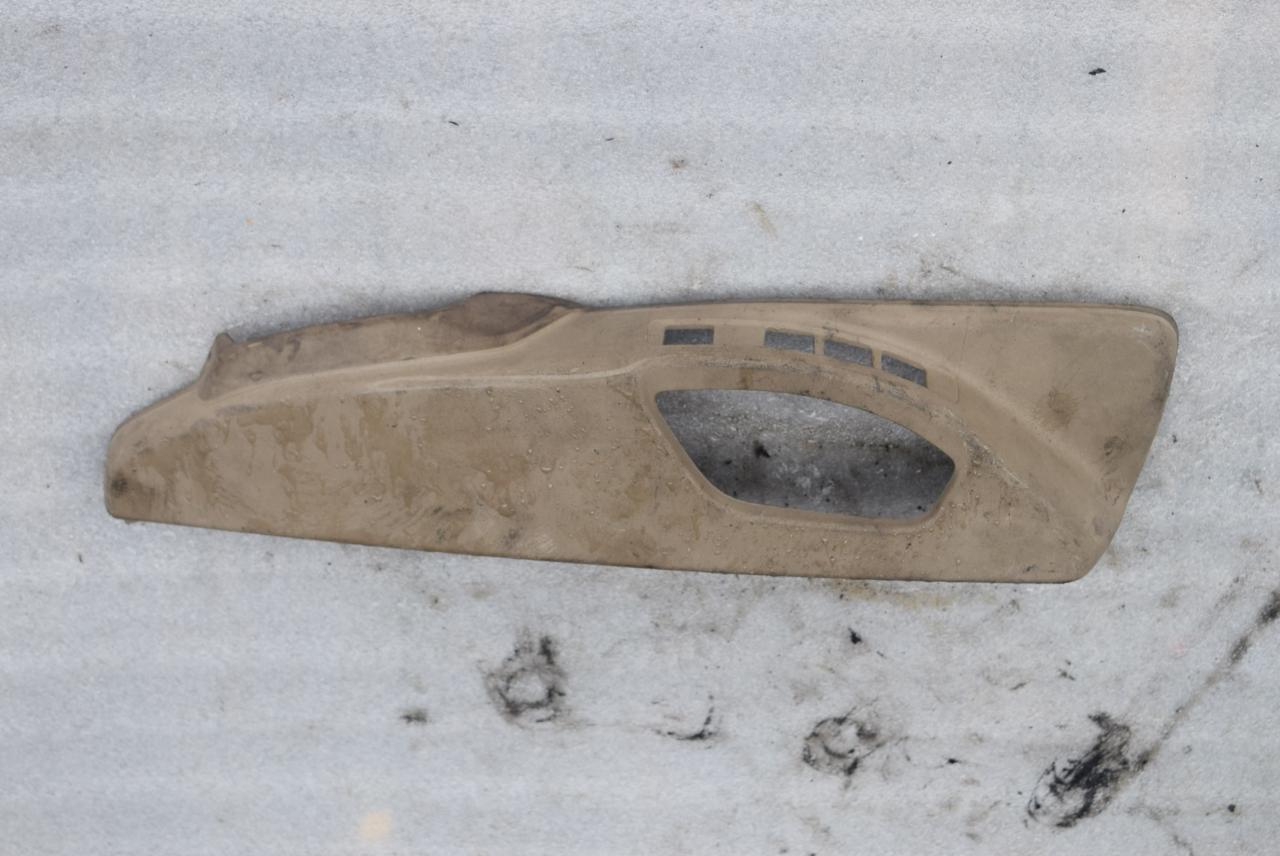 накладка на сиденье правая Volvo S80 2 поколение 2007, 2.4 л., дизель, АКПП, седан, правый руль, 39892975 - фото №1