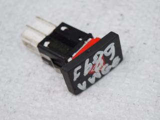 кнопка аварийной сигнализации Volkswagen Golf 6 поколение 2010, 1.4 л., TSI, CAXA, бензин, МКПП, хетчбэк 5 дв., правый руль, 5K0953509A