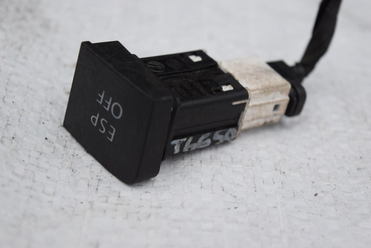 кнопка (выключатель) Volkswagen Passat B6 2008, 3.2 л., AXZ, бензин, АКПП, седан, правый руль, 3C0927117C - фото №1