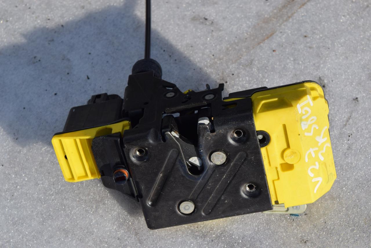 замок двери задней правой Volvo S80 1 поколение 2002, 2.9 л., i, B 6294 S, бензин, АКПП, седан, передний привод, 8650554 - фото №1