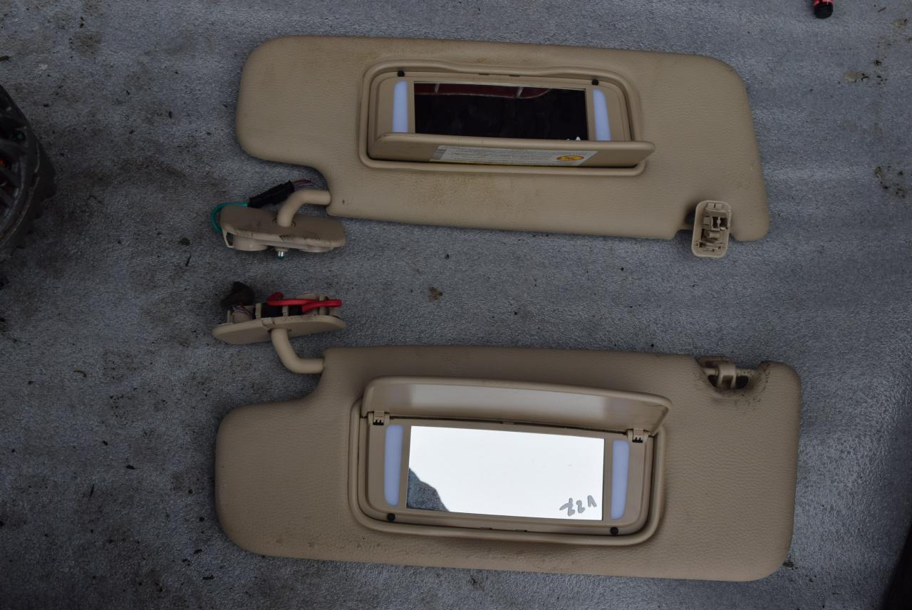 козырек солнцезащитный Volvo S80 1 поколение 2002, 2.9 л., i, B 6294 S, бензин, АКПП, седан, передний привод - фото №1