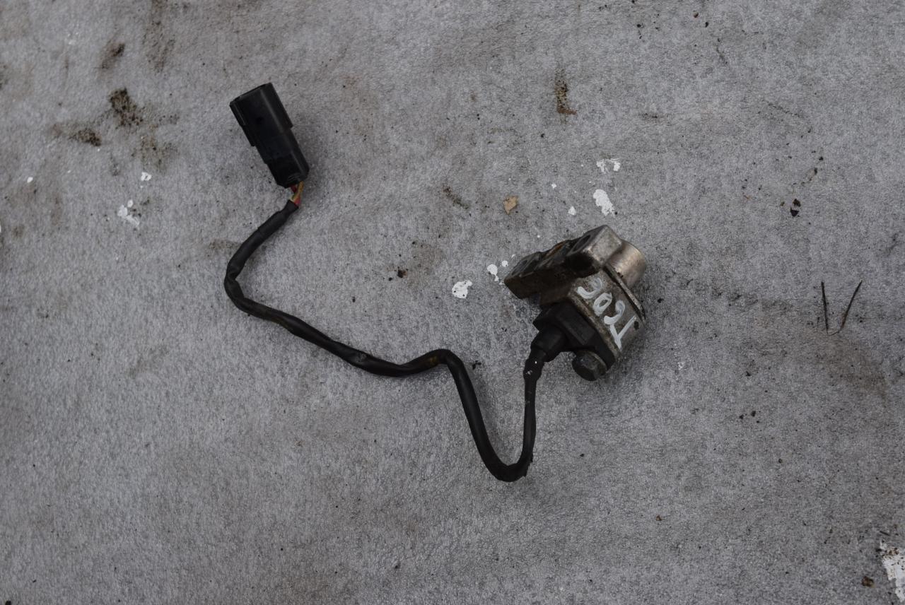 датчик коленвала Volvo XC70 2 поколение 2002, 2.4 л., Ti, B 5244 T3, бензин, АКПП, универсал, полный привод, 1275789 - фото №1