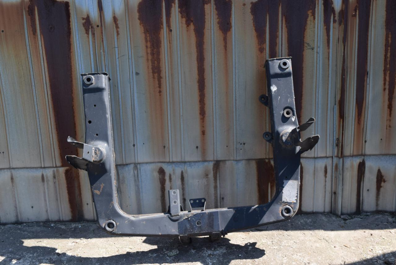 балка подвески задняя Smart Fortwo 1 поколение 2002, 0.6 л., Ti, бензин, робот - фото №1