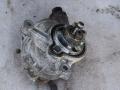 насос вакуумный Volvo XC60 1 поколение 2012, 2.4 л., D5, D 5244 T10, дизель, АКПП, полный привод, 31258031 - фото №2