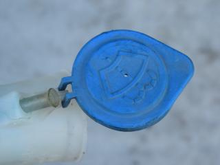 крышка бачка омывателя Volvo XC60 1 поколение 2012, 2.4 л., D5, D 5244 T10, дизель, АКПП, полный привод