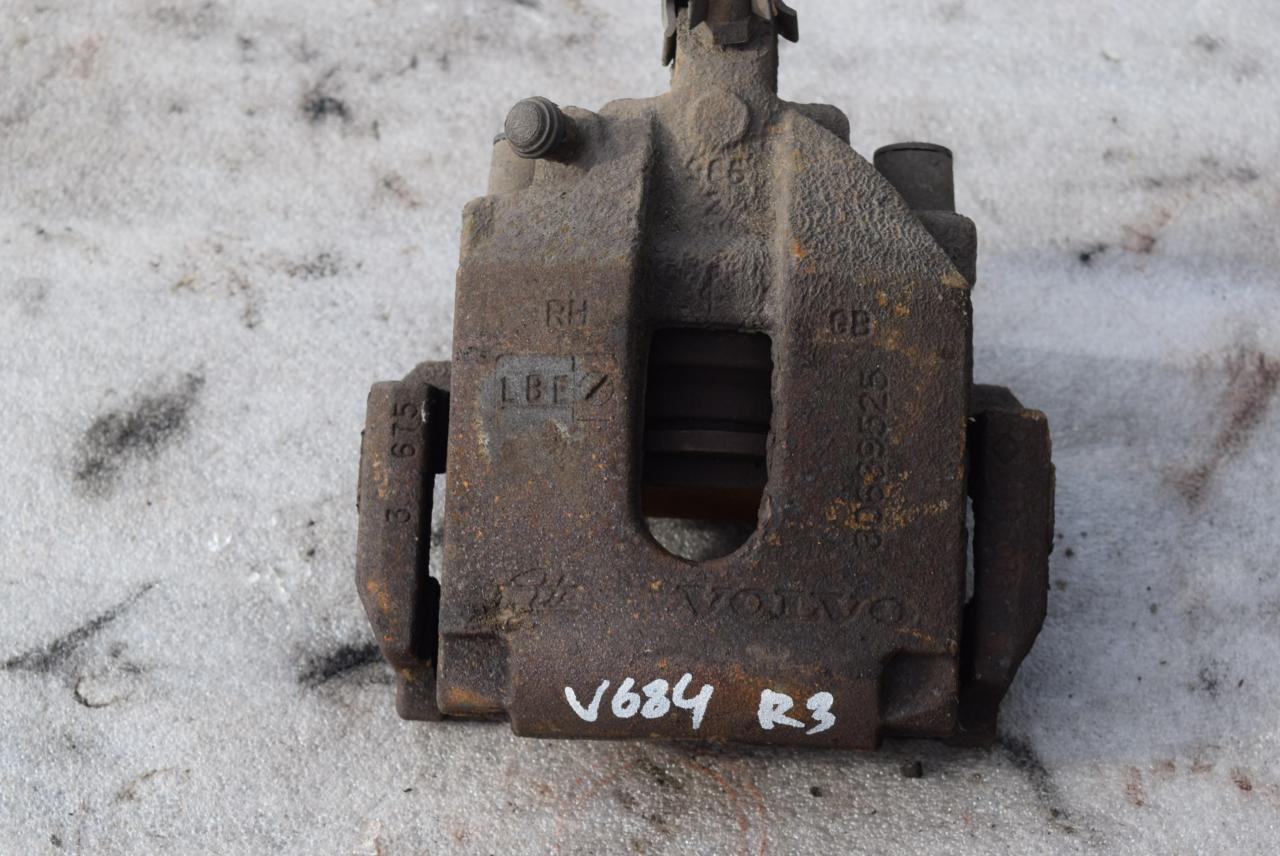 суппорт задний правый Volvo XC90 1 поколение 2006, 2.4 л., D5, D 5244 T4, дизель, АКПП, внедорожник 5 дв., полный подключаемый привод, 30639525 - фото №1