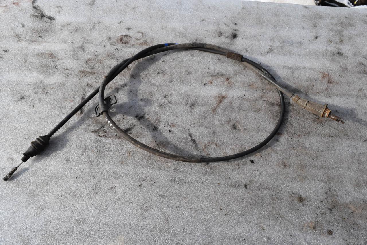 трос ручника Volvo XC90 1 поколение 2006, 2.4 л., D5, D 5244 T4, дизель, АКПП, внедорожник 5 дв., полный подключаемый привод, 30681683 - фото №1