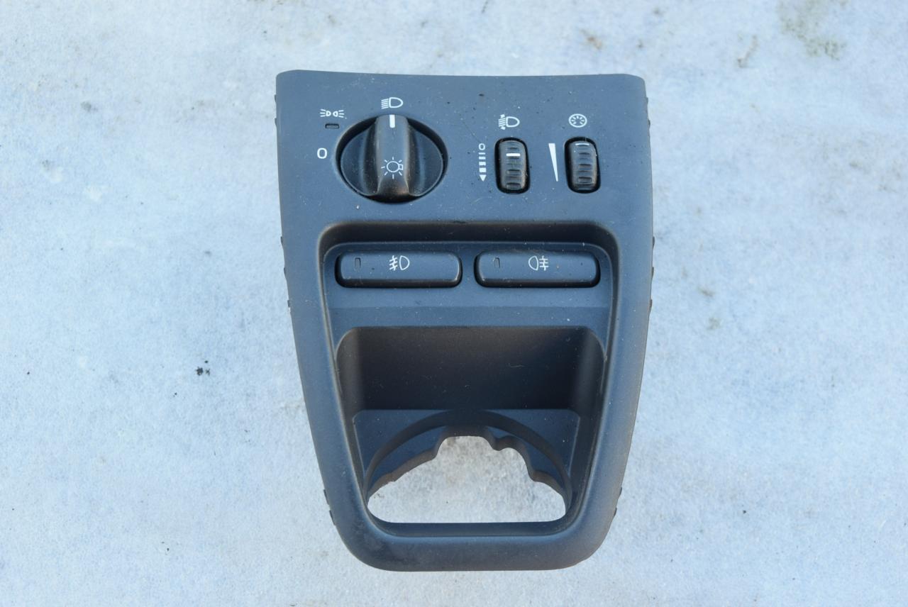 переключатель света Volvo XC90 1 поколение 2006, 2.4 л., D5, D 5244 T4, дизель, АКПП, внедорожник 5 дв., полный подключаемый привод, 30739304 - фото №1