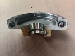 постель распредвала (бугель) Volvo S80 2 поколение 2007, 2.4 л., дизель, АКПП, седан, правый руль