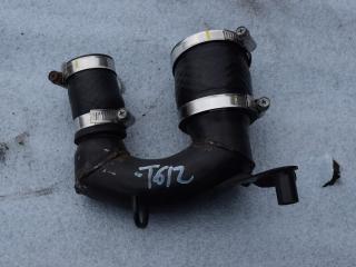 патрубок интеркулера Toyota Corolla Verso 1 поколение 2002, 2.0 л., D-4D, 1CD-FTV, дизель, МКПП