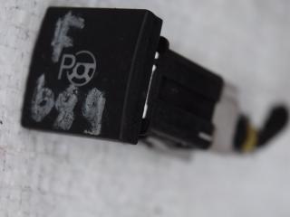 кнопка (выключатель) Volkswagen Golf 6 поколение 2010, 1.4 л., TSI, CAXA, бензин, МКПП, хетчбэк 5 дв., правый руль, 1K0927123B