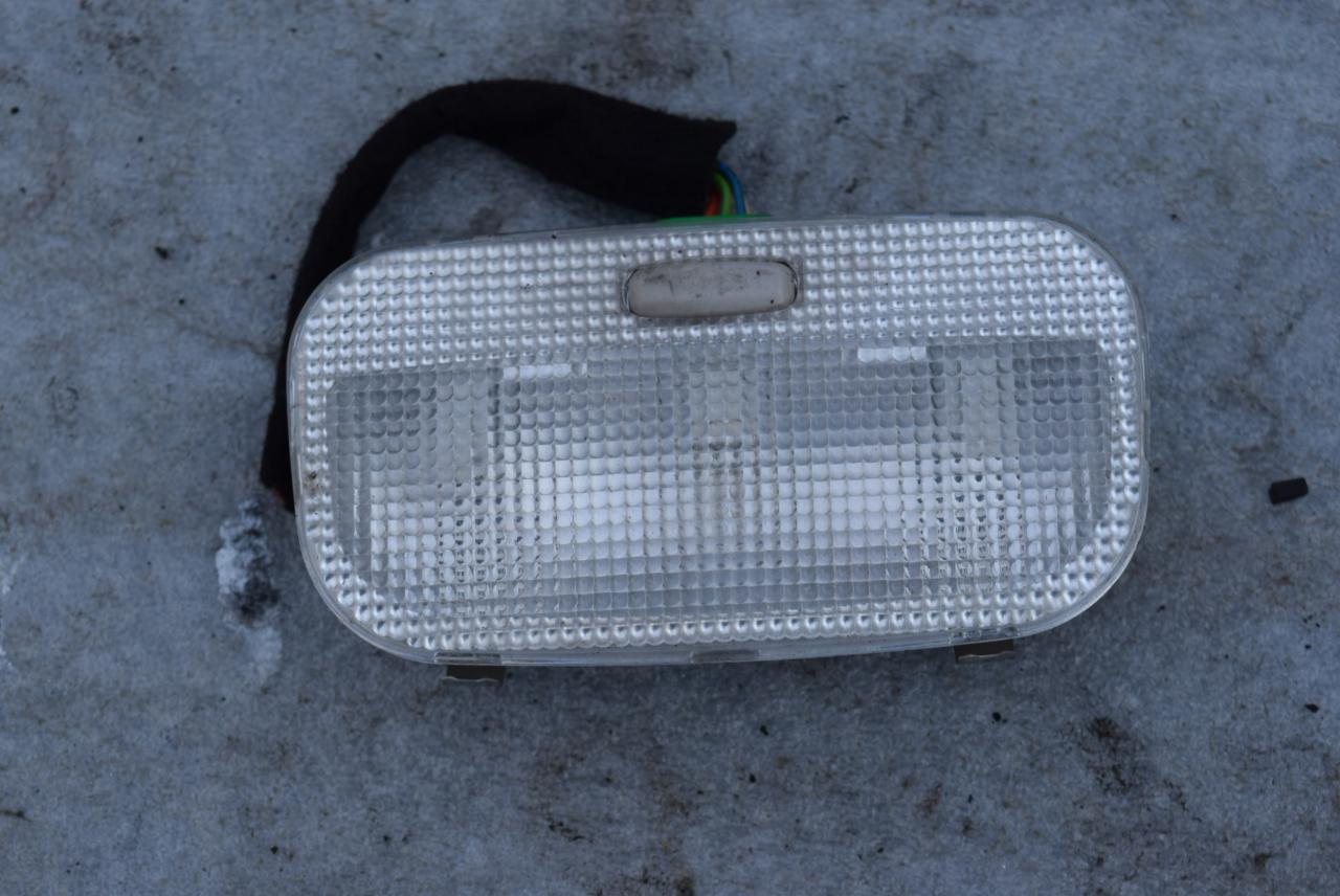 фонарь салона (плафон) Volvo 850 1 поколение 1992, 2.5 л., i, бензин, МКПП, седан, передний привод - фото №1