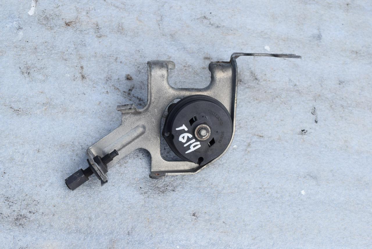 заслонка дроссельная Volvo 850 1 поколение 1992, 2.5 л., i, бензин, МКПП, седан, передний привод, 3528166 - фото №1