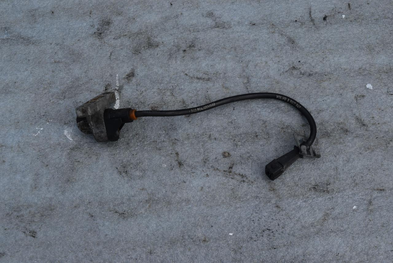 датчик коленвала Volvo 850 1 поколение 1992, 2.5 л., i, бензин, МКПП, седан, передний привод, 3507941 - фото №1