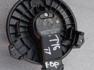 моторчик печки Toyota Yaris XP9 DD1D 2007, 1.4 л., D-4D, 1ND-TV, дизель, МКПП, хетчбэк 5 дв., 2727000311